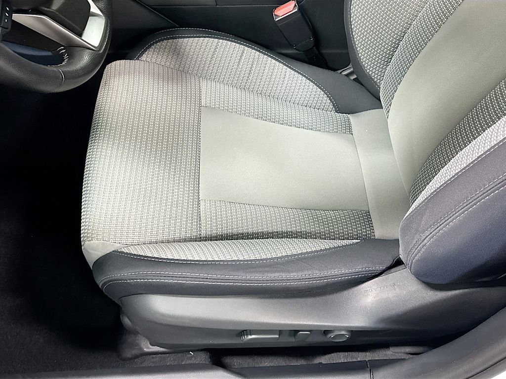 Used 2023 Subaru Outback Premium image 16