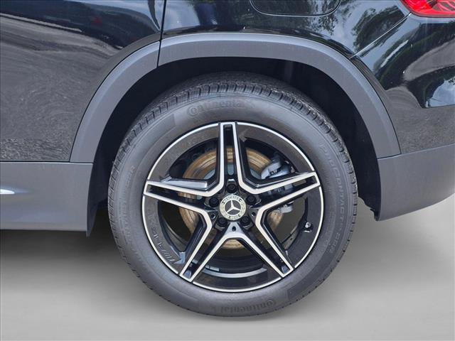 New 2026 Mercedes-Benz GLB 250 image 9