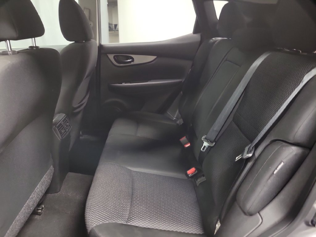 Used 2021 Nissan Rogue Sport S AWD/4WD image 27