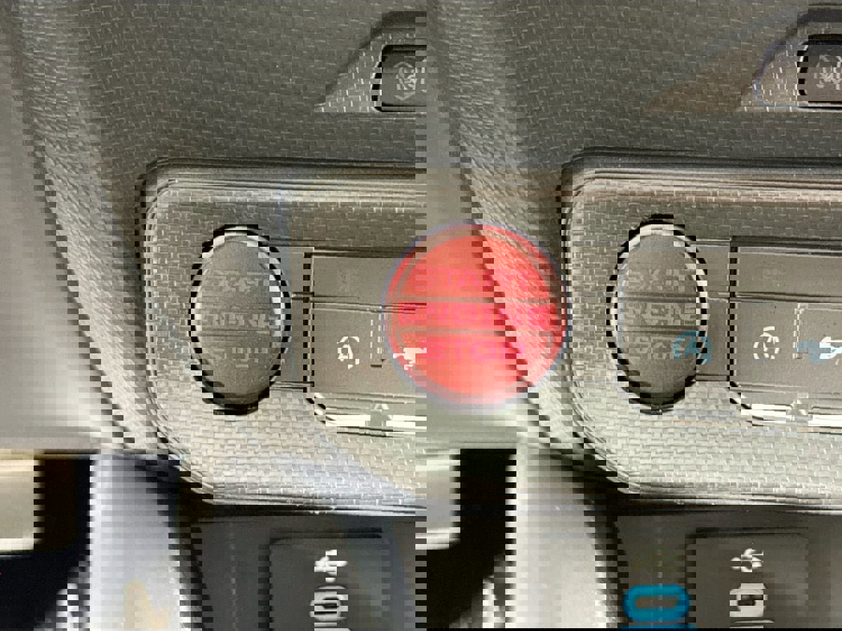 Used 2024 Ford Mustang Premium image 16