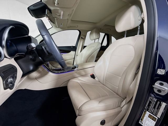 Used 2022 Mercedes-Benz GLC 300 image 11