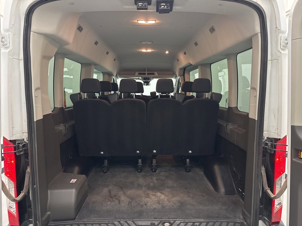 Used 2020 Ford Transit 350 XL image 6