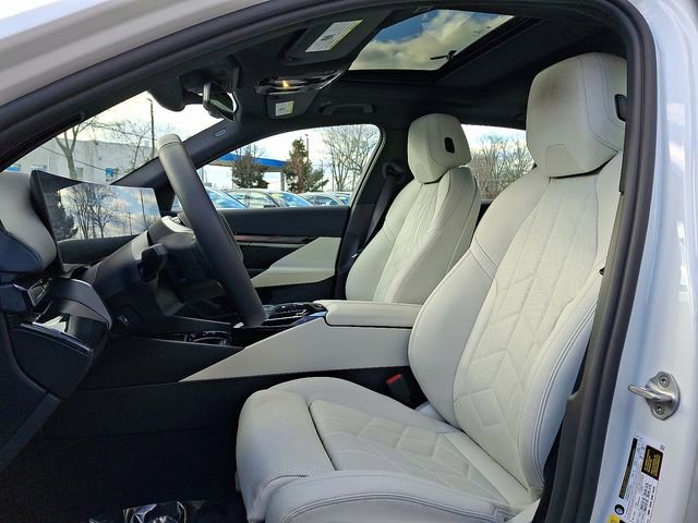 Used 2026 BMW i5 eDrive40 image 13