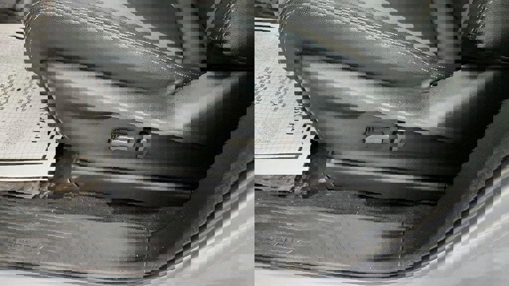 Used 2022 Subaru Ascent Onyx Edition image 12