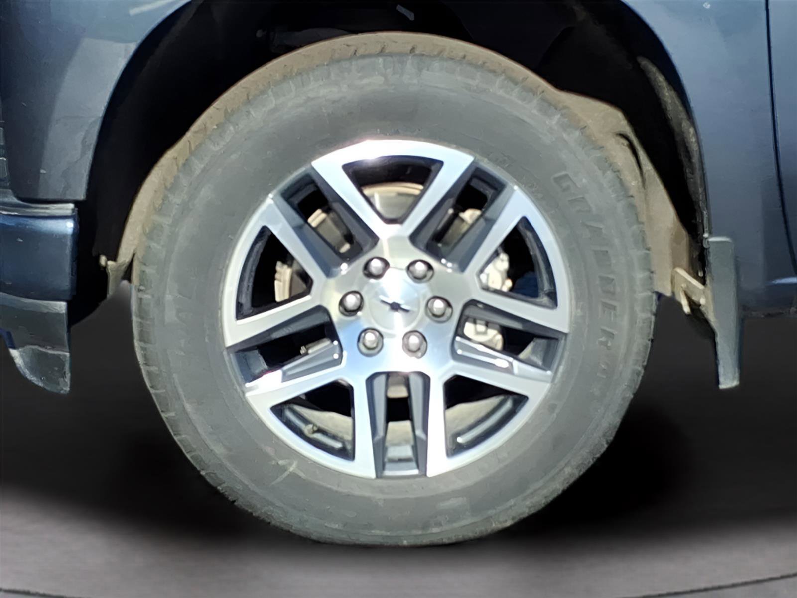 Used 2022 Chevrolet Silverado 1500 Custom image 11