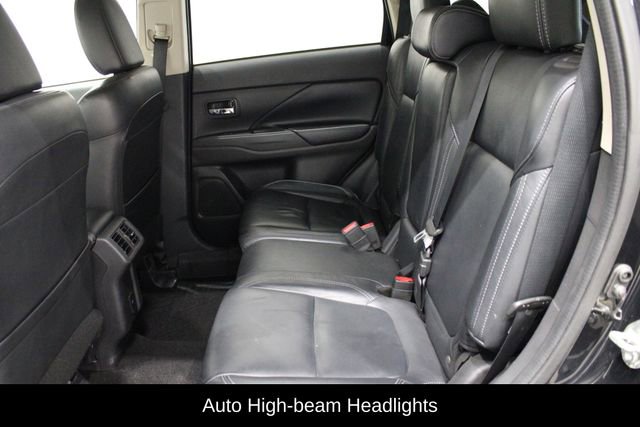 Used 2020 Mitsubishi Outlander SEL image 11