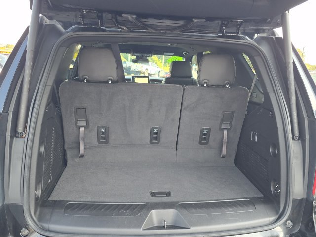 Used 2024 Chevrolet Tahoe LT RWD image 13