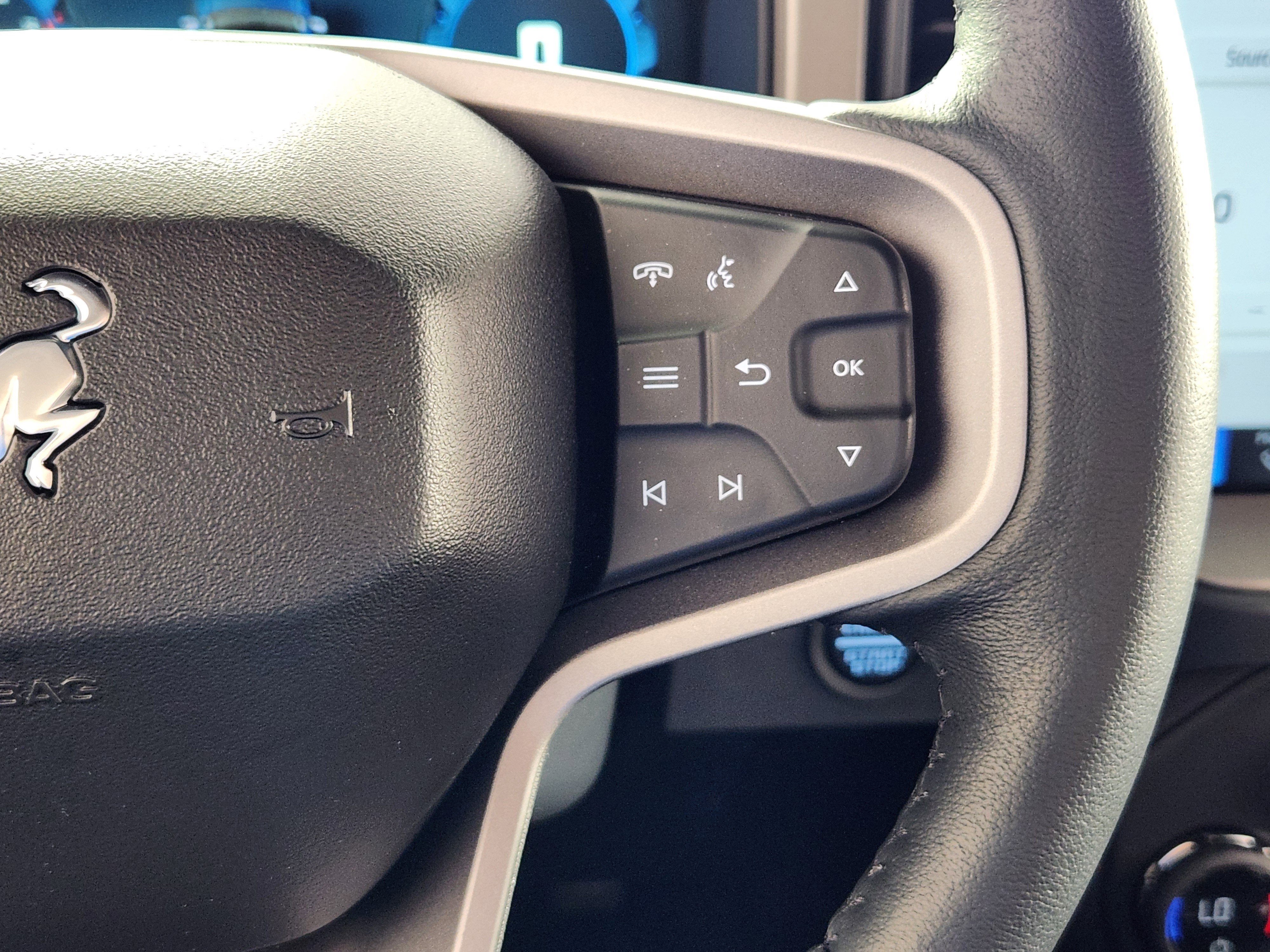 New 2025 Ford Bronco Outer Banks image 19