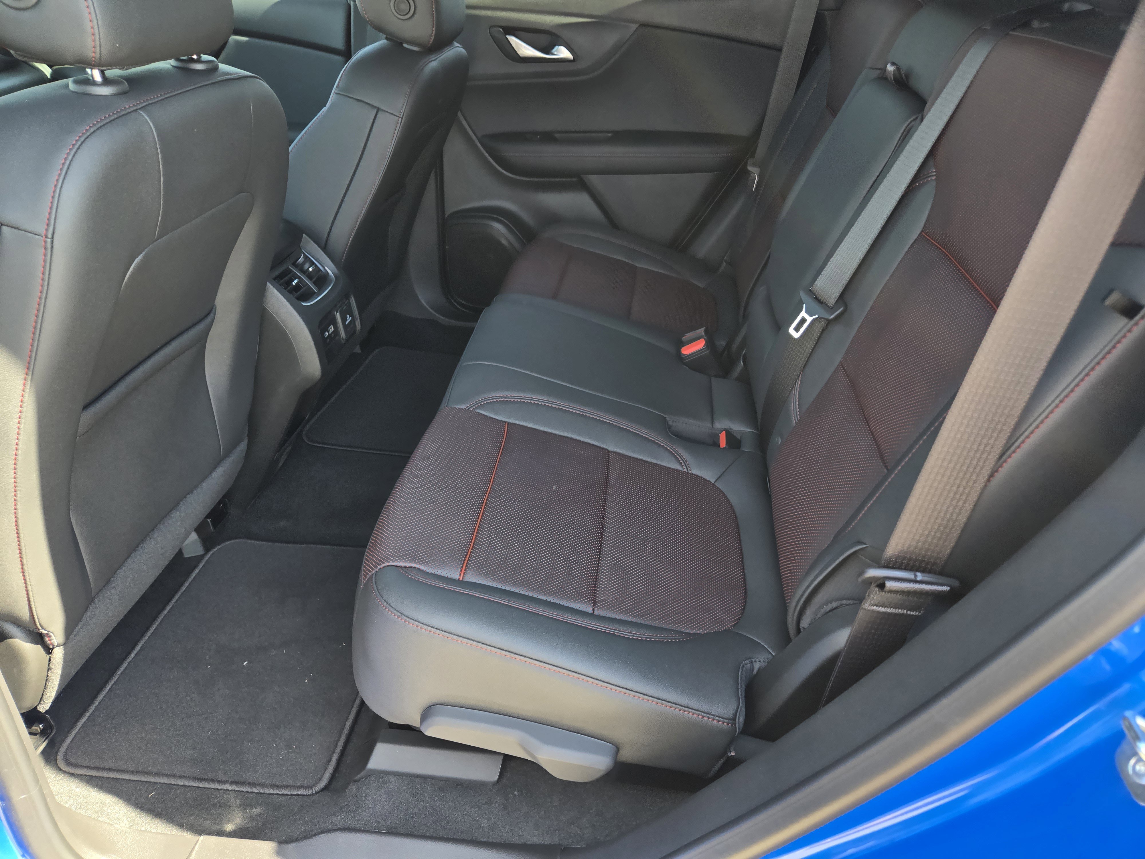 New 2026 Chevrolet Blazer RS w/ Driver Confidence II Package FWD image 18