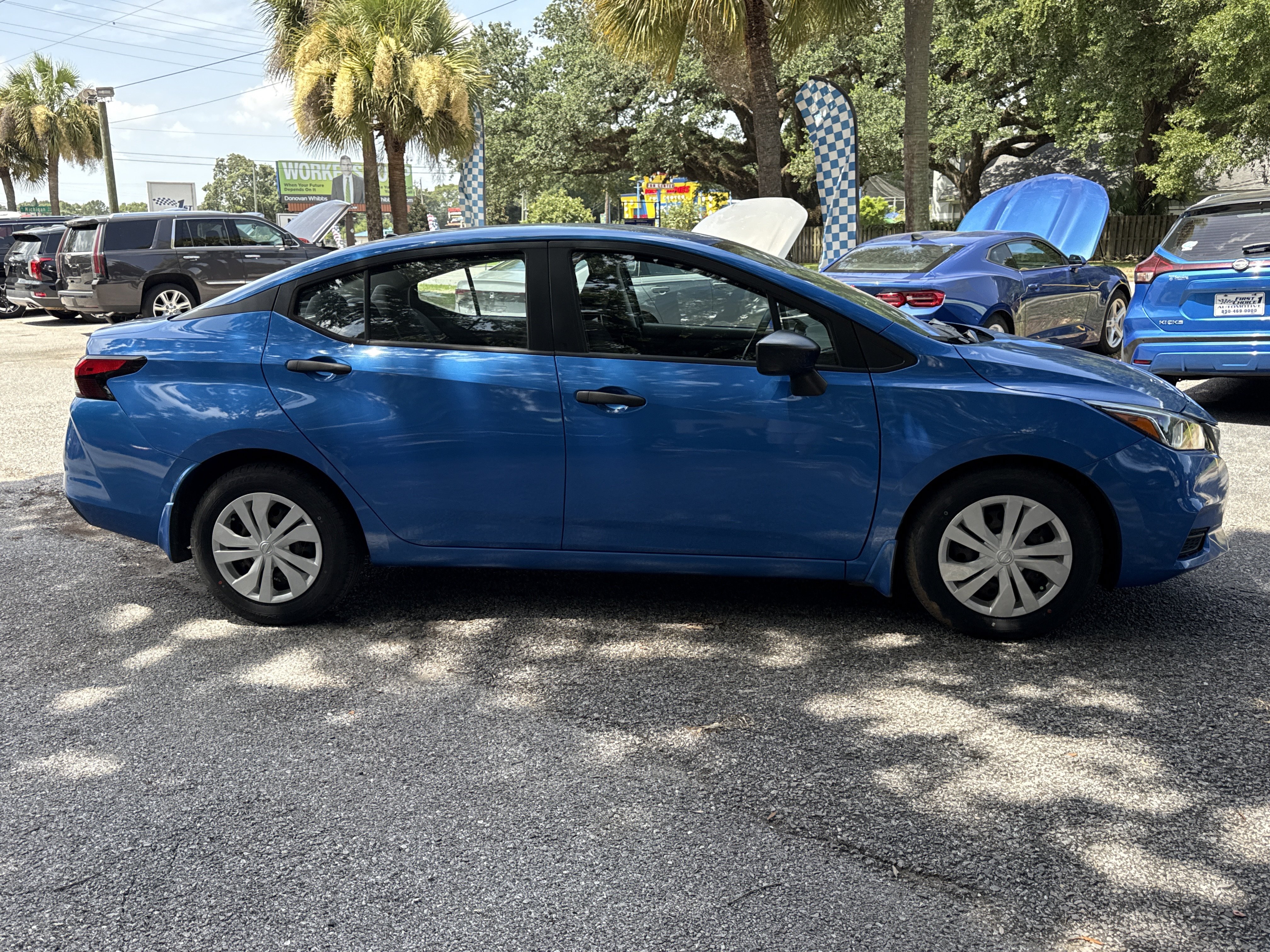 Used 2021 Nissan Versa S FWD image 6
