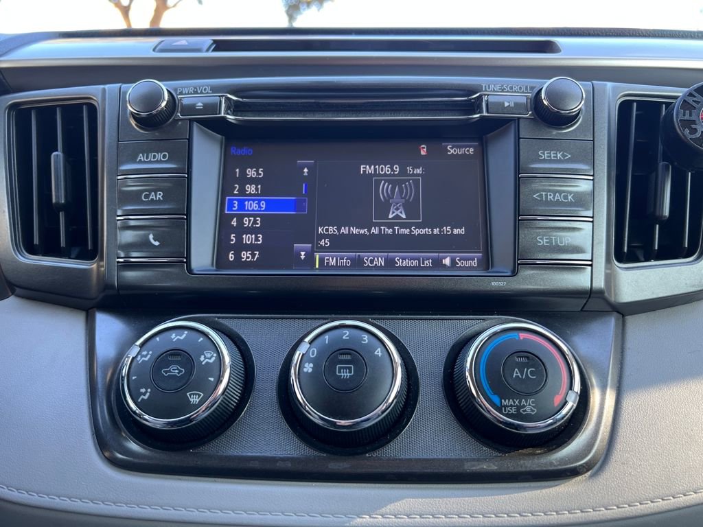 Used 2015 Toyota RAV4 LE image 25