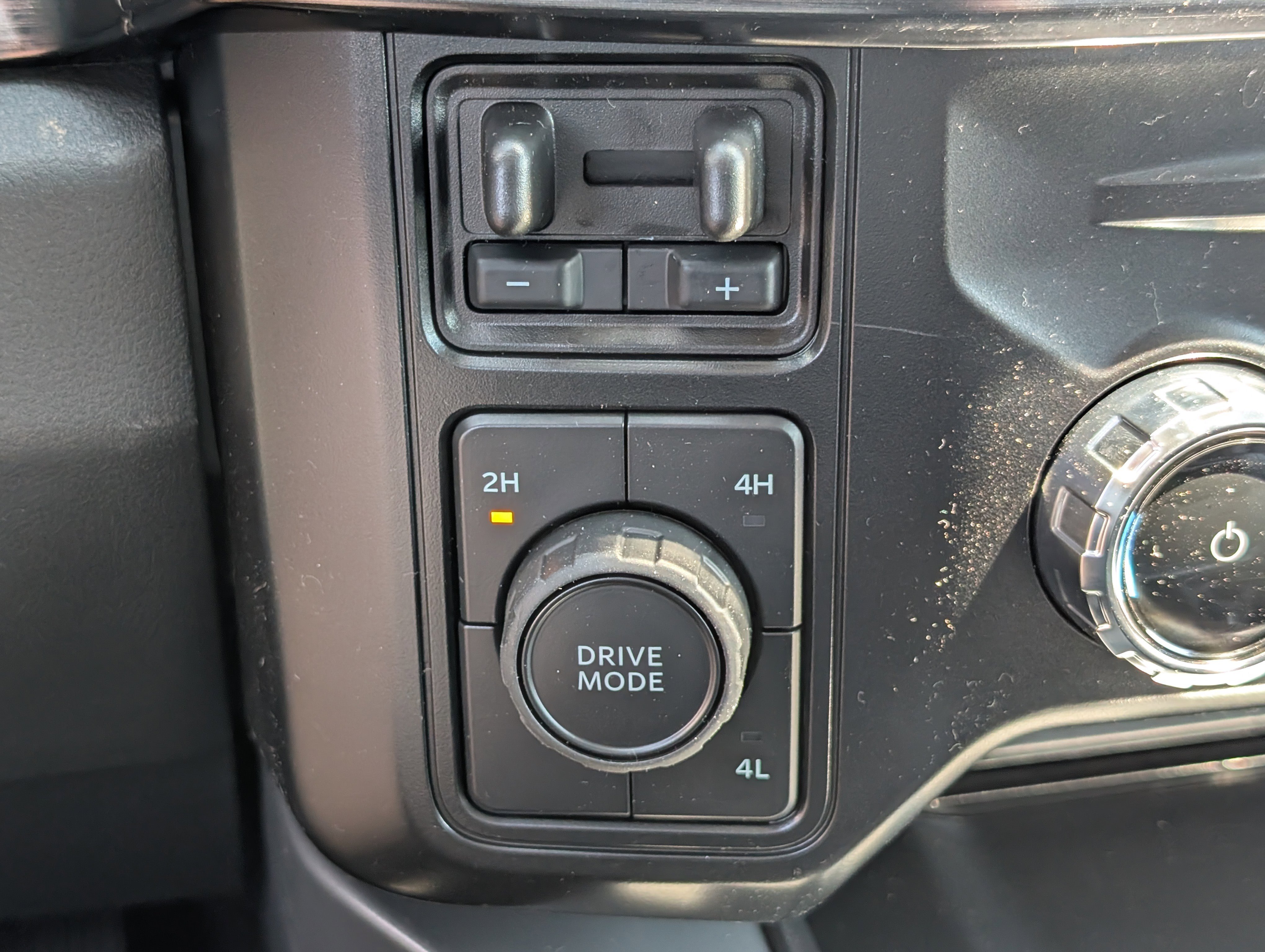 New 2026 Ford F350 Lariat AWD/4WD image 21