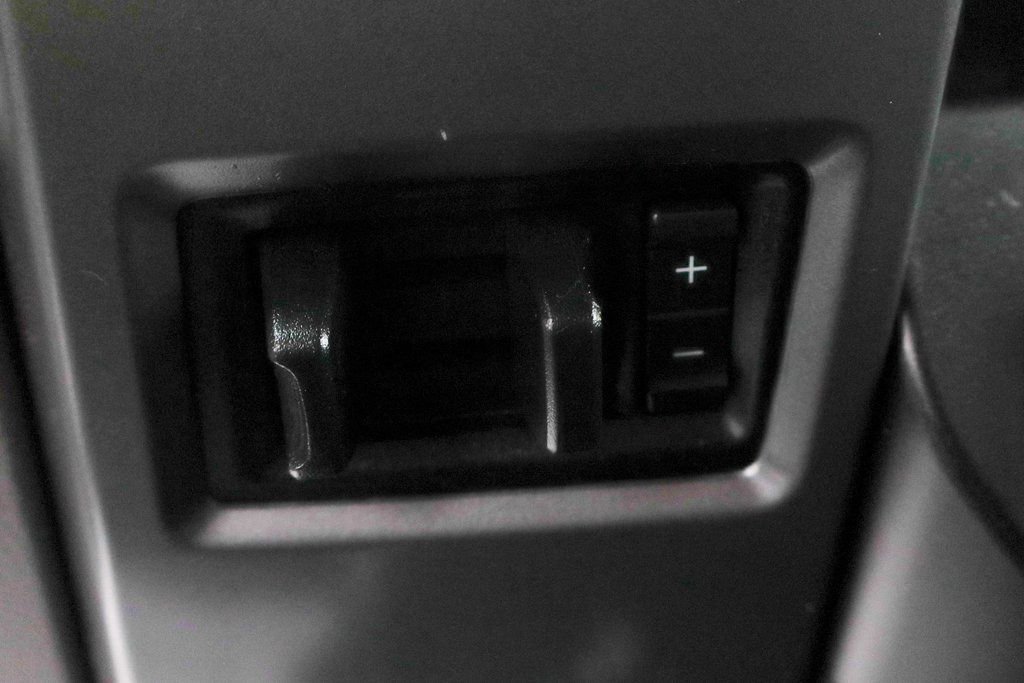 Used 2019 Ford F350 XLT image 31