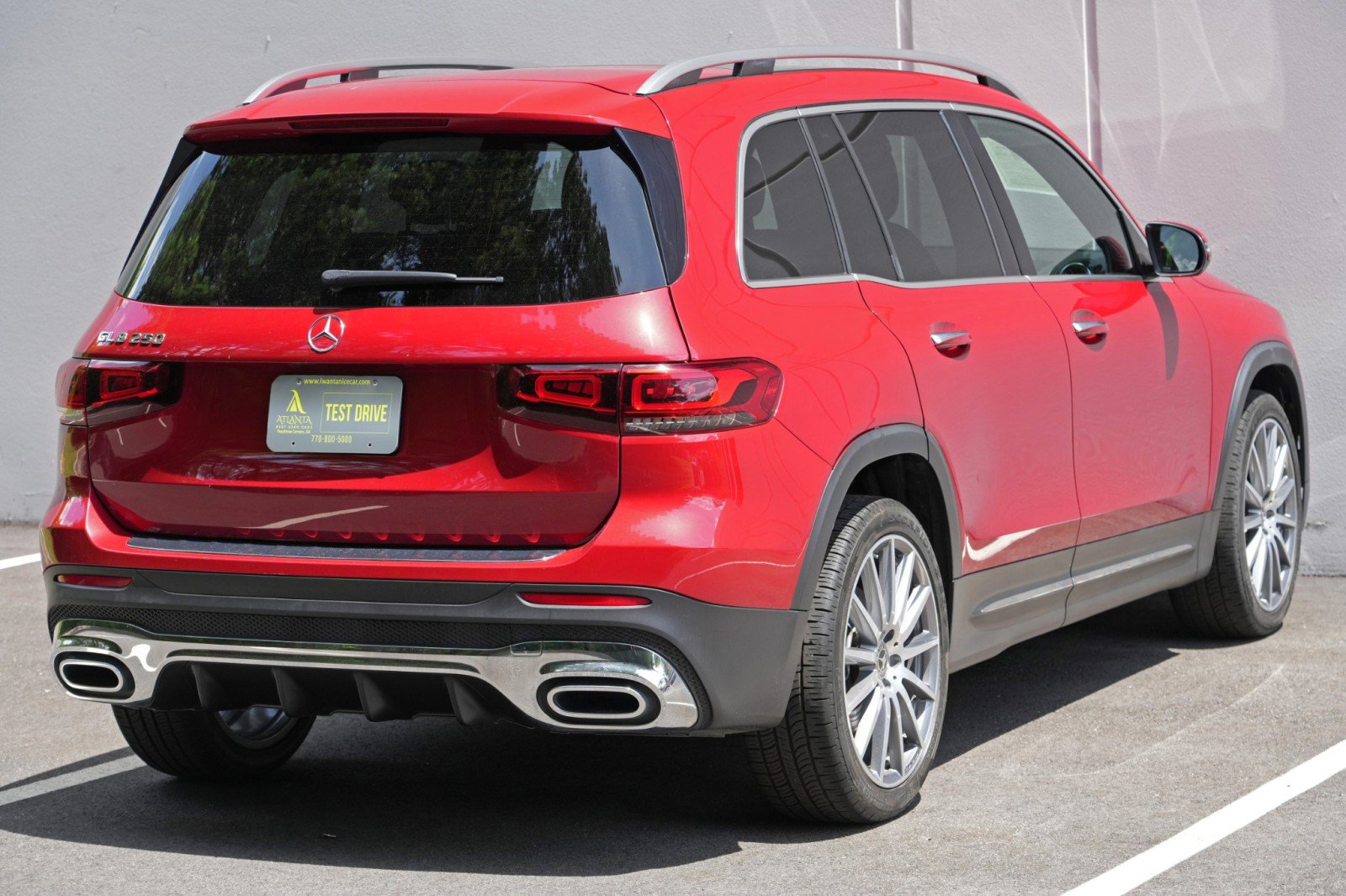 Used 2022 Mercedes-Benz GLB 250 w/ AMG Line image 56
