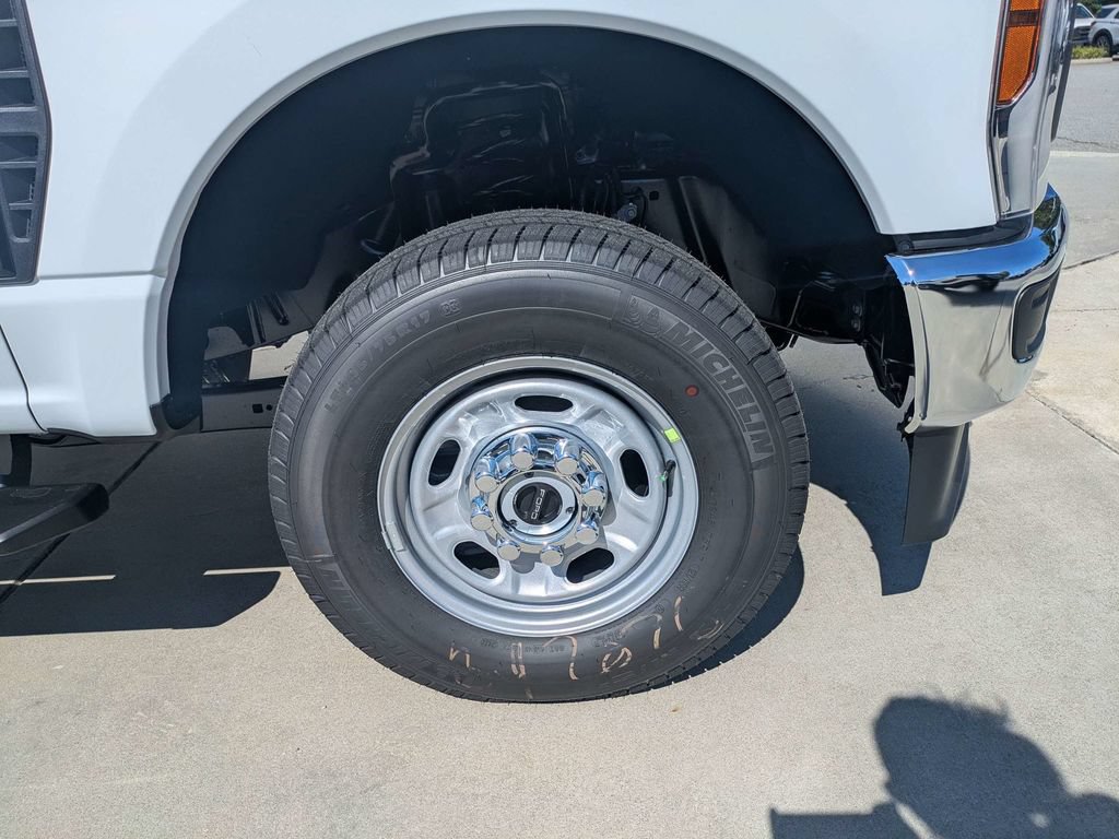 New 2027 Ford F250 XL w/ 360-Degree Camera Package AWD/4WD image 12