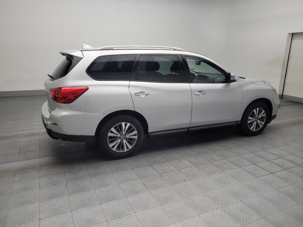 Used 2020 Nissan Pathfinder SL image 10