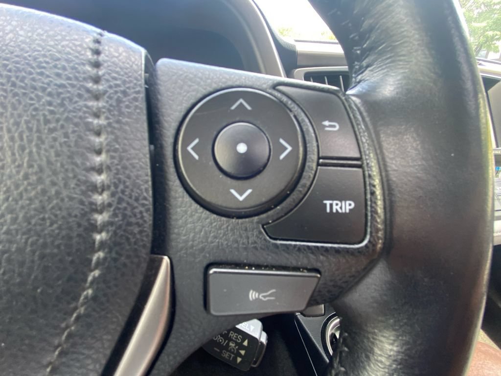 Used 2016 Toyota RAV4 Limited AWD/4WD image 20