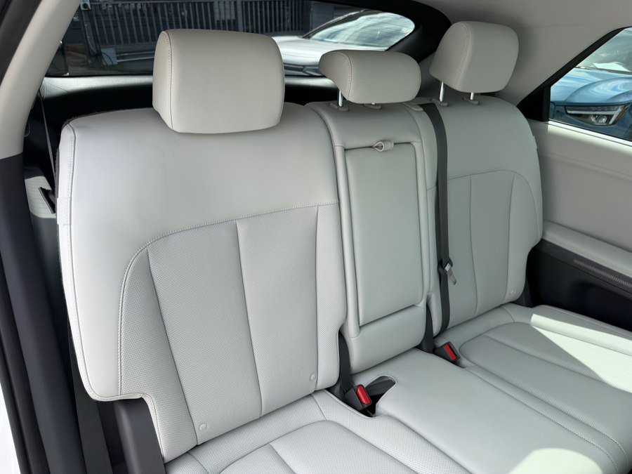 Used 2024 Hyundai Ioniq 5 Limited RWD image 43