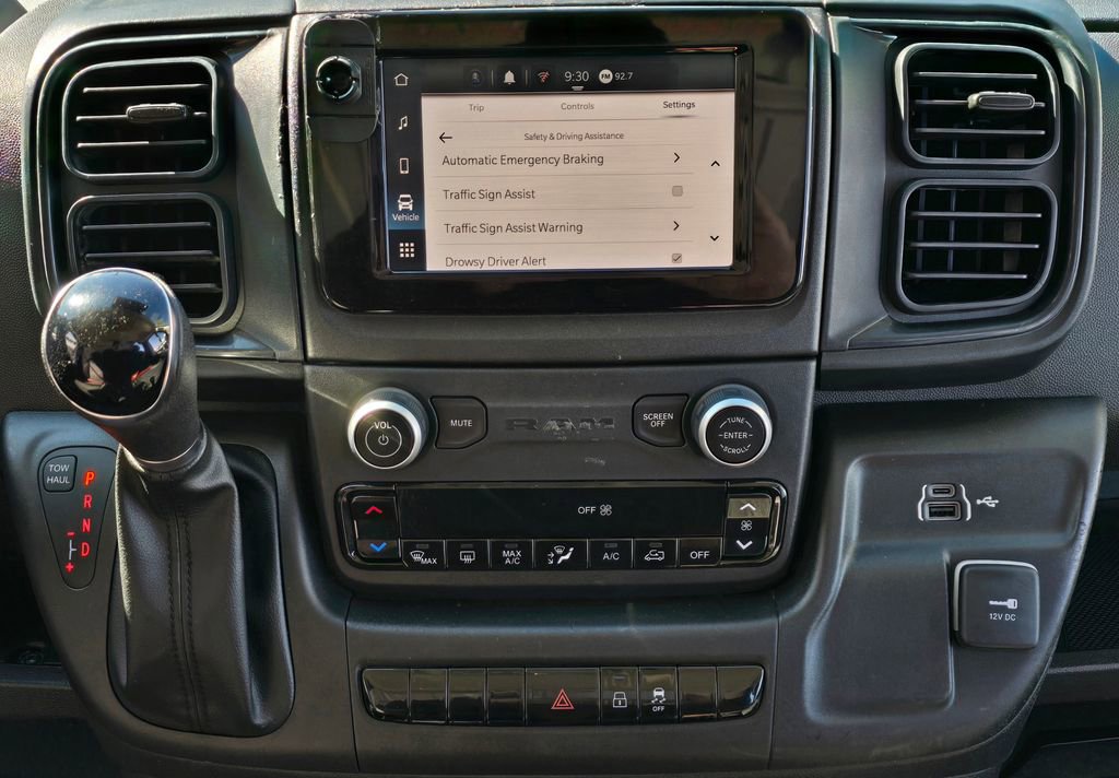 Used 2023 RAM ProMaster 3500 w/ Convenience Group image 38