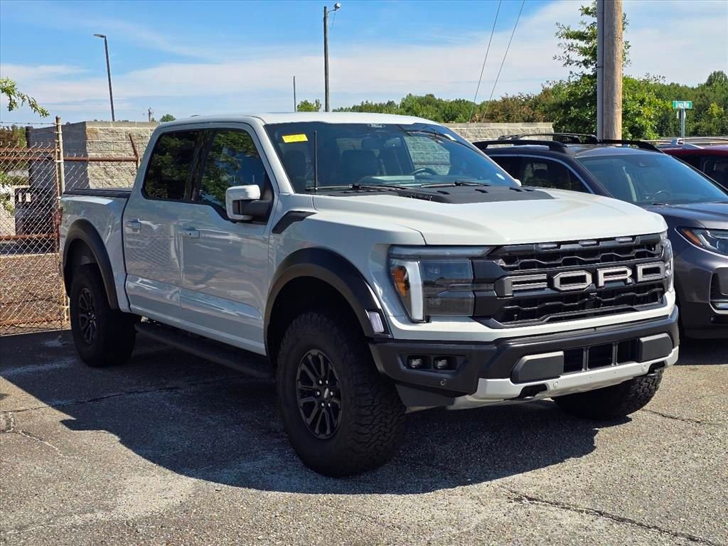 Used 2024 Ford F150 Raptor AWD/4WD image 10