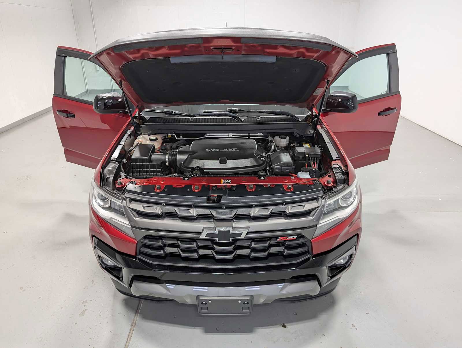 Used 2021 Chevrolet Colorado Z71 AWD/4WD image 12
