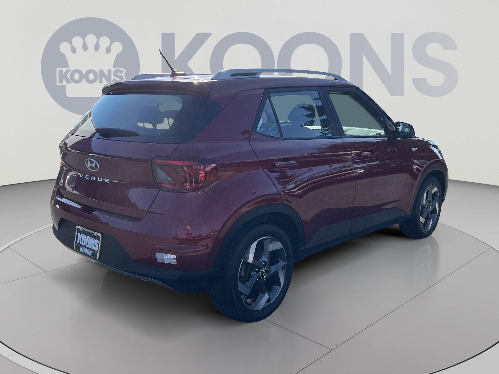 Used 2023 Hyundai Venue SEL w/ Cargo Package FWD image 7