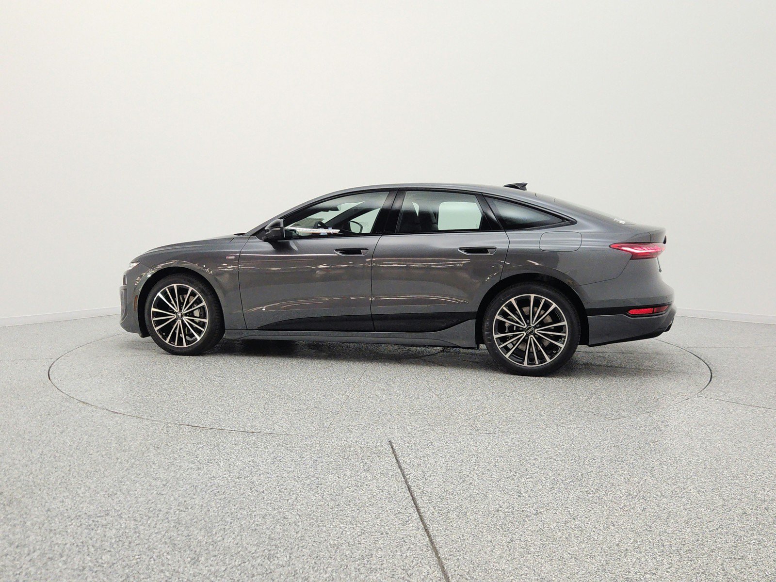 New 2027 Audi A6 e-tron Premium Plus AWD/4WD image 8
