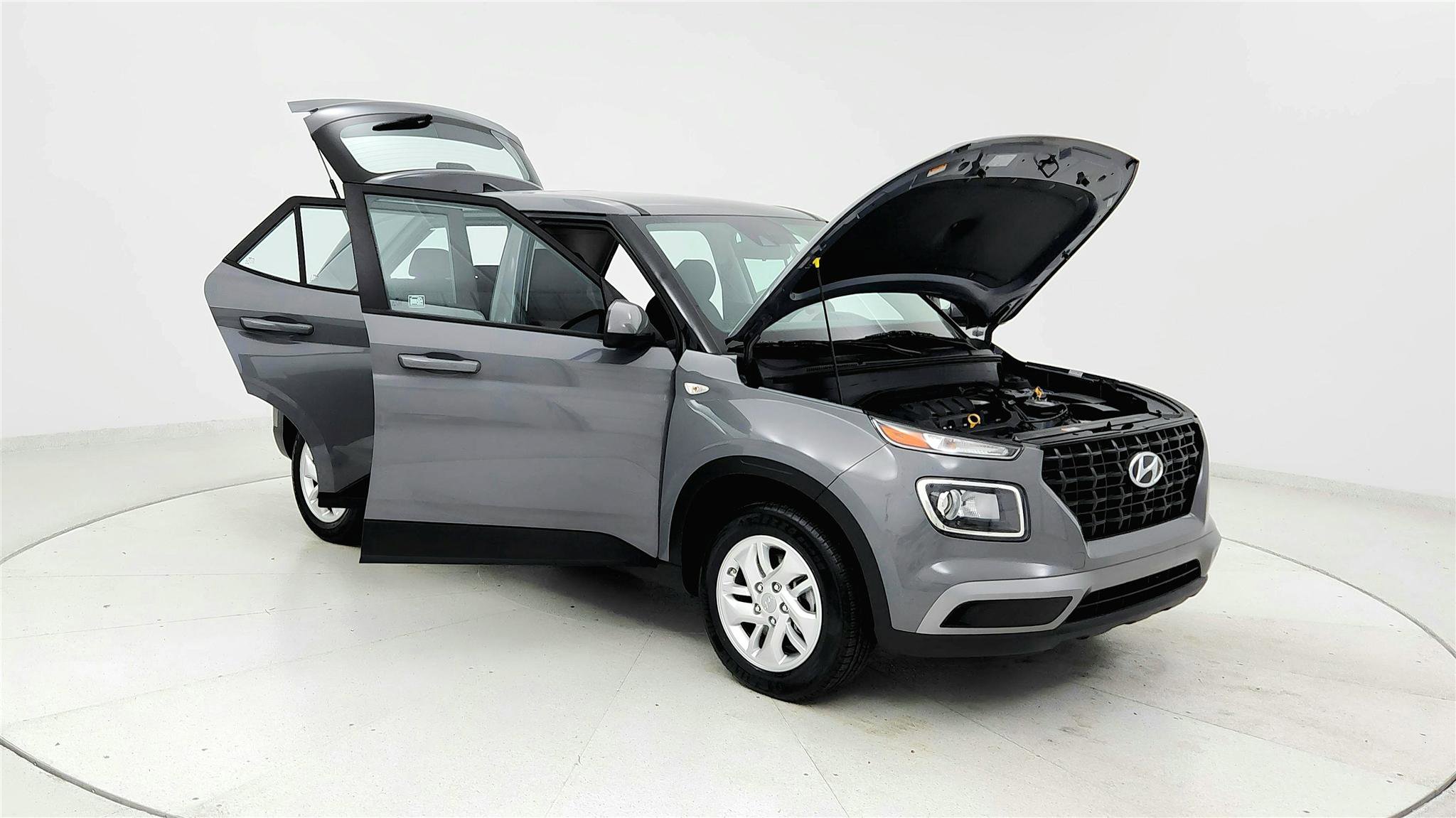 Used 2021 Hyundai Venue SE FWD image 12