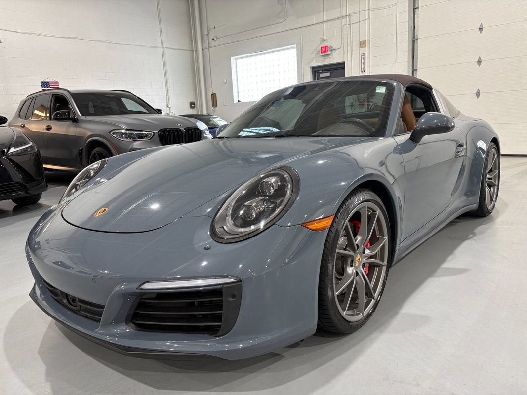 Used 2017 Porsche 911 Targa 4S AWD/4WD image 3