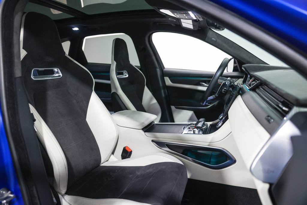 Used 2021 Jaguar F-PACE SVR AWD/4WD image 19