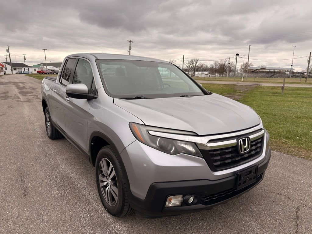 Used 2017 Honda Ridgeline RTS image 2