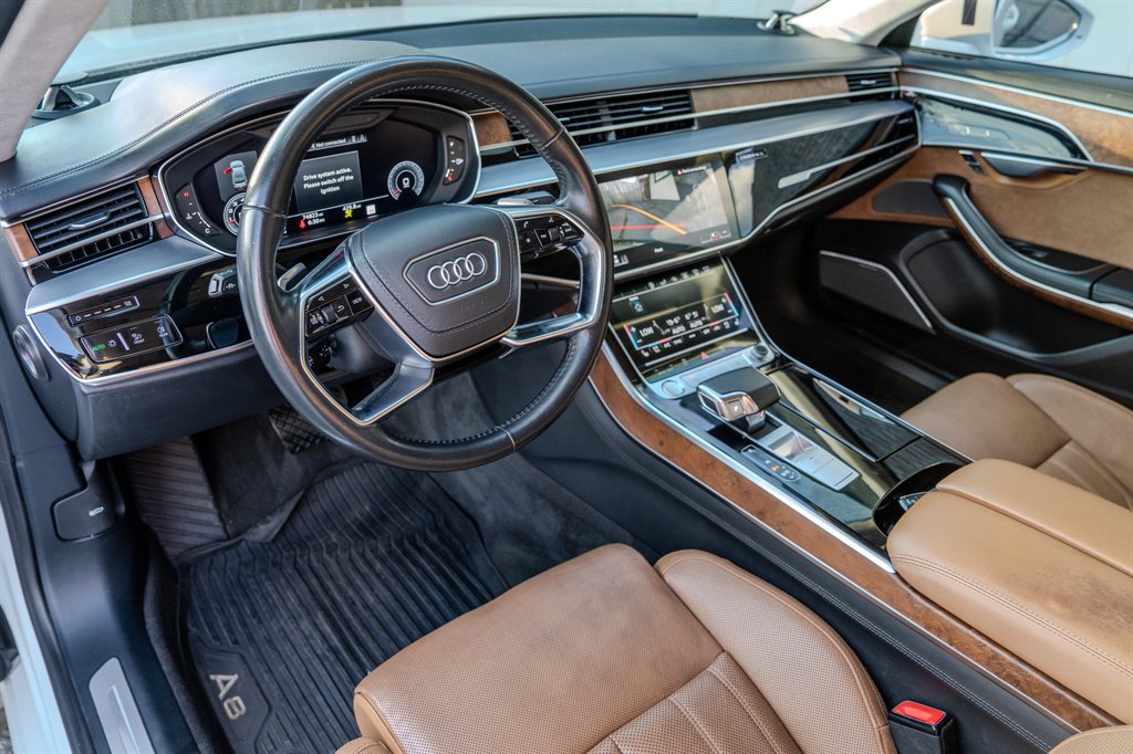 Used 2020 Audi A8 L 4.0T w/ Executive Package image 14