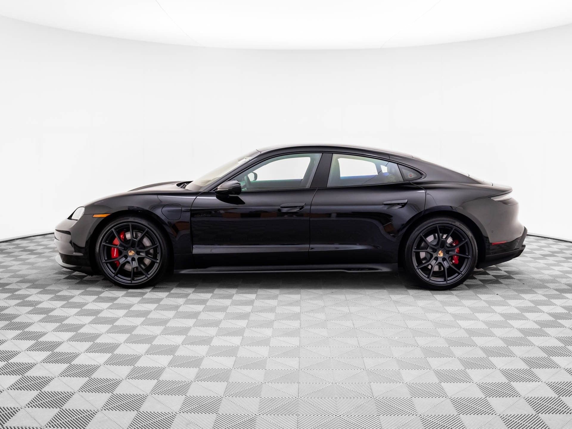 New 2026 Porsche Taycan GTS AWD/4WD image 2