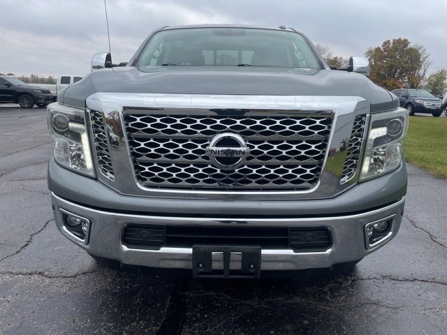 Used 2018 Nissan Titan SL w/ Chrome Package image 6