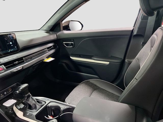 New 2025 Kia K4 GT-Line w/ GT-Line Sunroof Package image 24