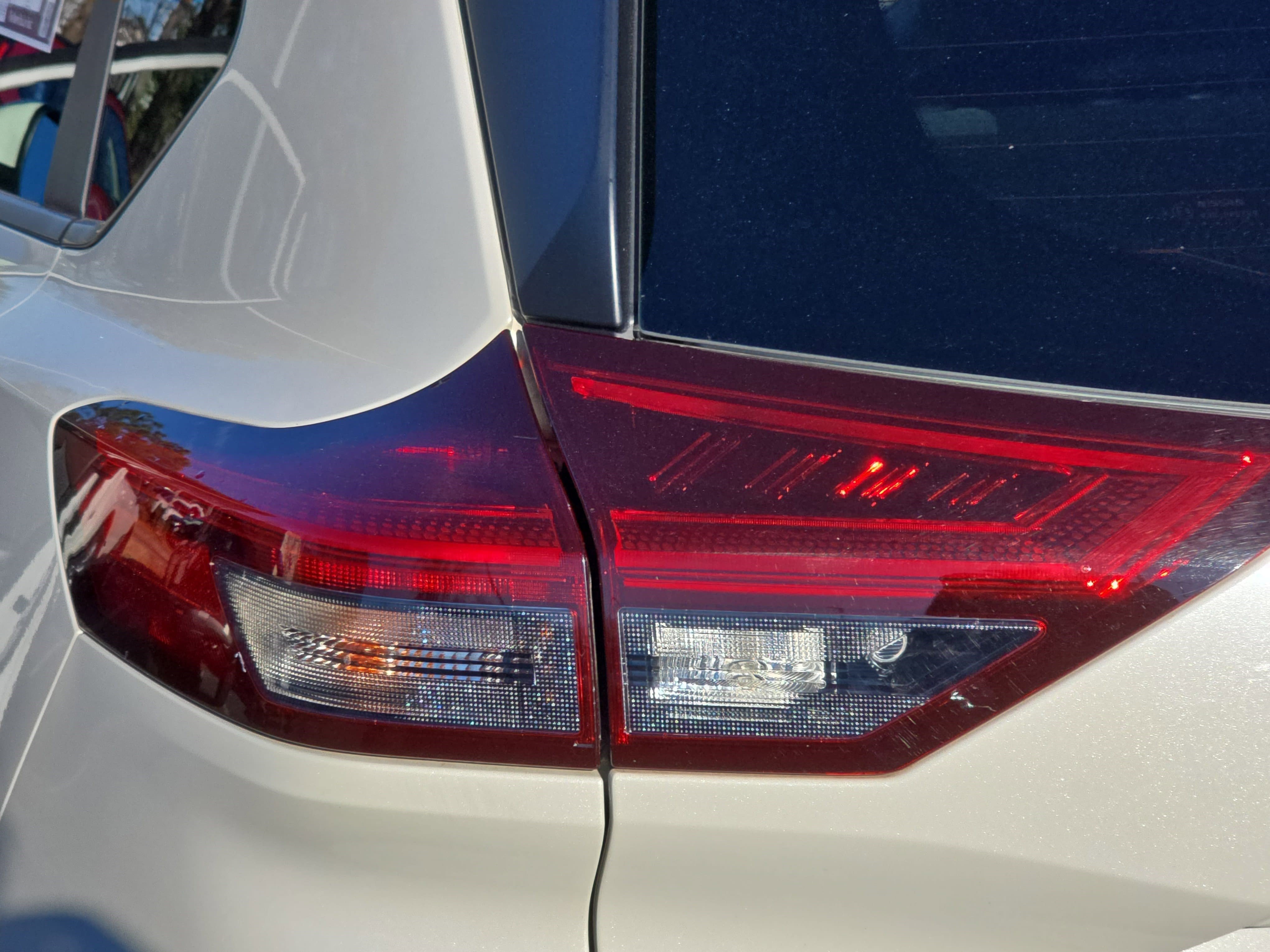 Used 2023 Nissan Rogue SV image 30