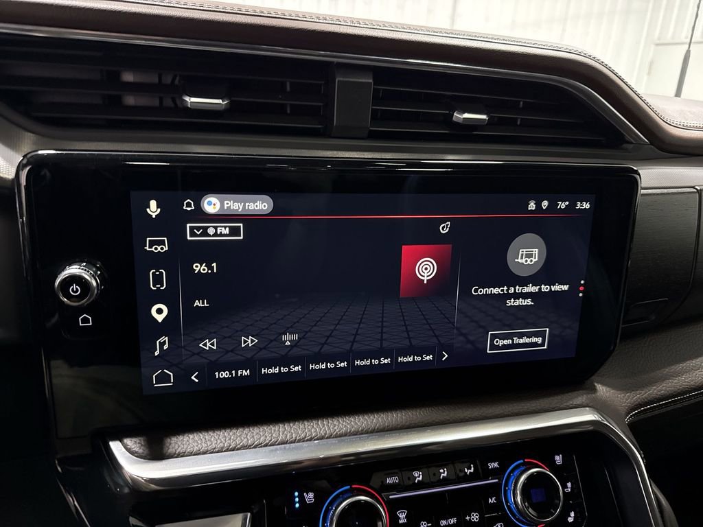 Used 2024 GMC Sierra 3500 Denali w/ Denali Reserve Package image 13