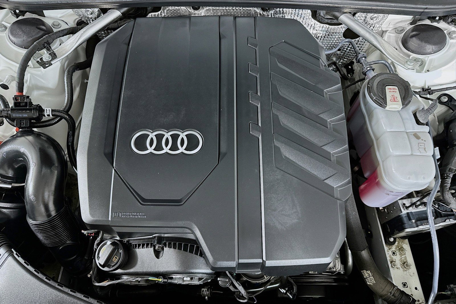 Used 2023 Audi A6 Premium Plus w/ Premium Plus Package image 13