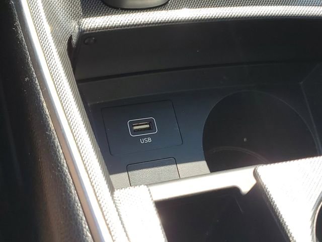 Used 2021 Hyundai Santa Fe SE image 28