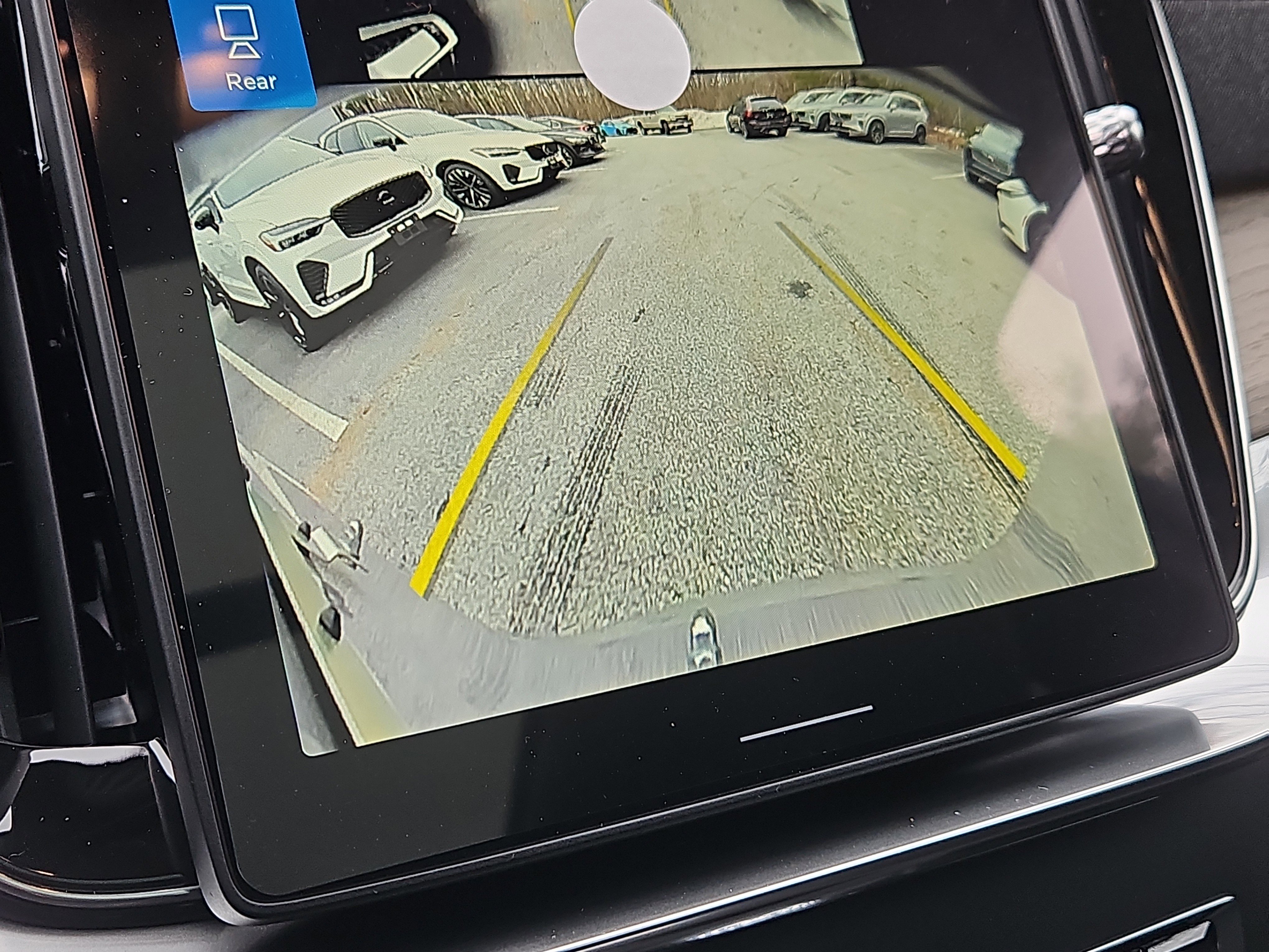 New 2026 Volvo XC90 B6 Plus w/ Protection Package Premier image 6