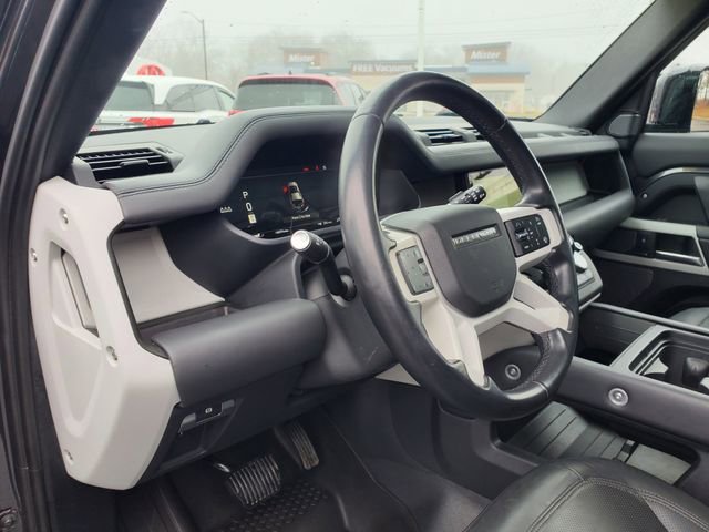 Used 2024 Land Rover Defender 110 S image 20