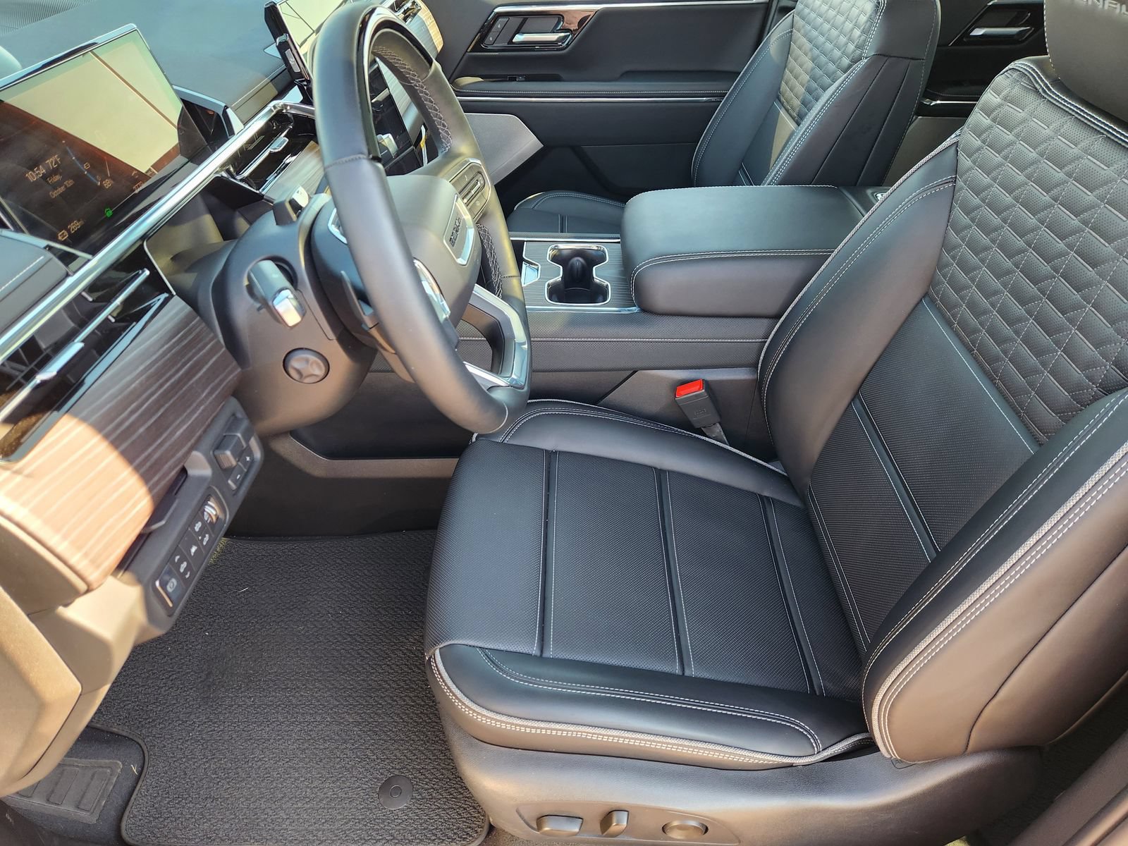 New 2025 GMC Sierra EV Denali AWD/4WD image 15