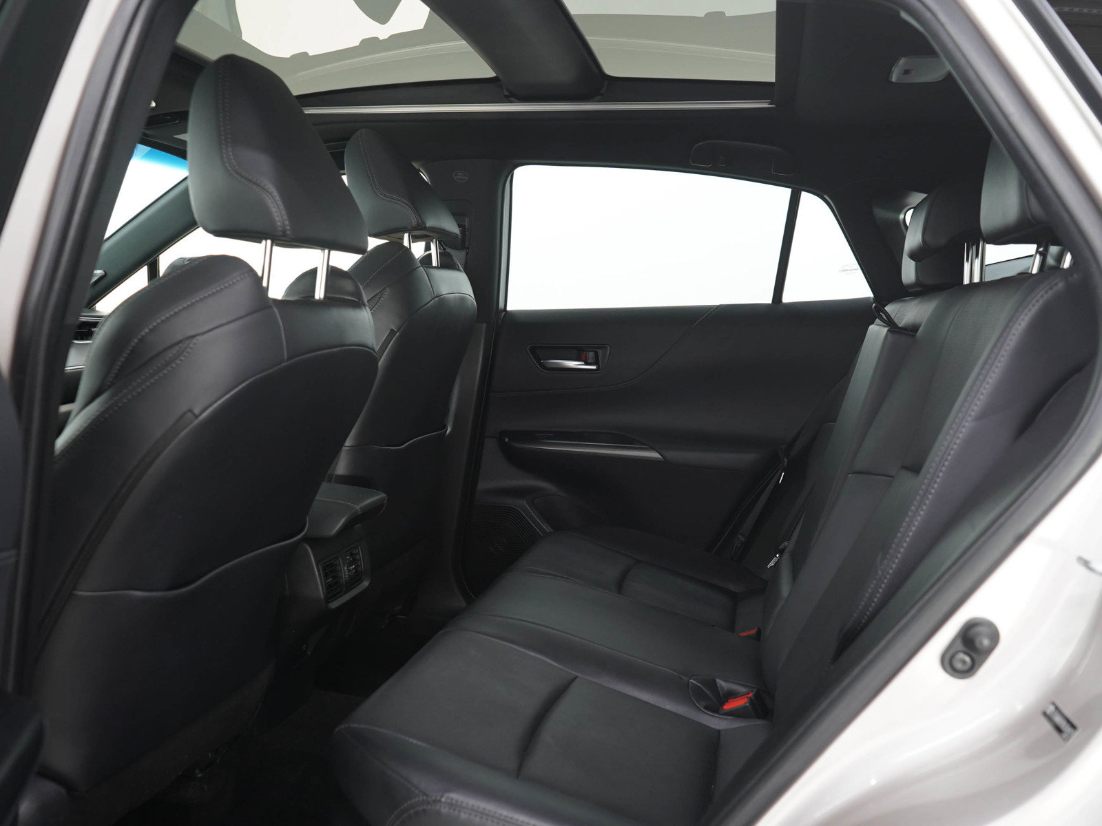 Used 2021 Toyota Venza Limited AWD/4WD image 16