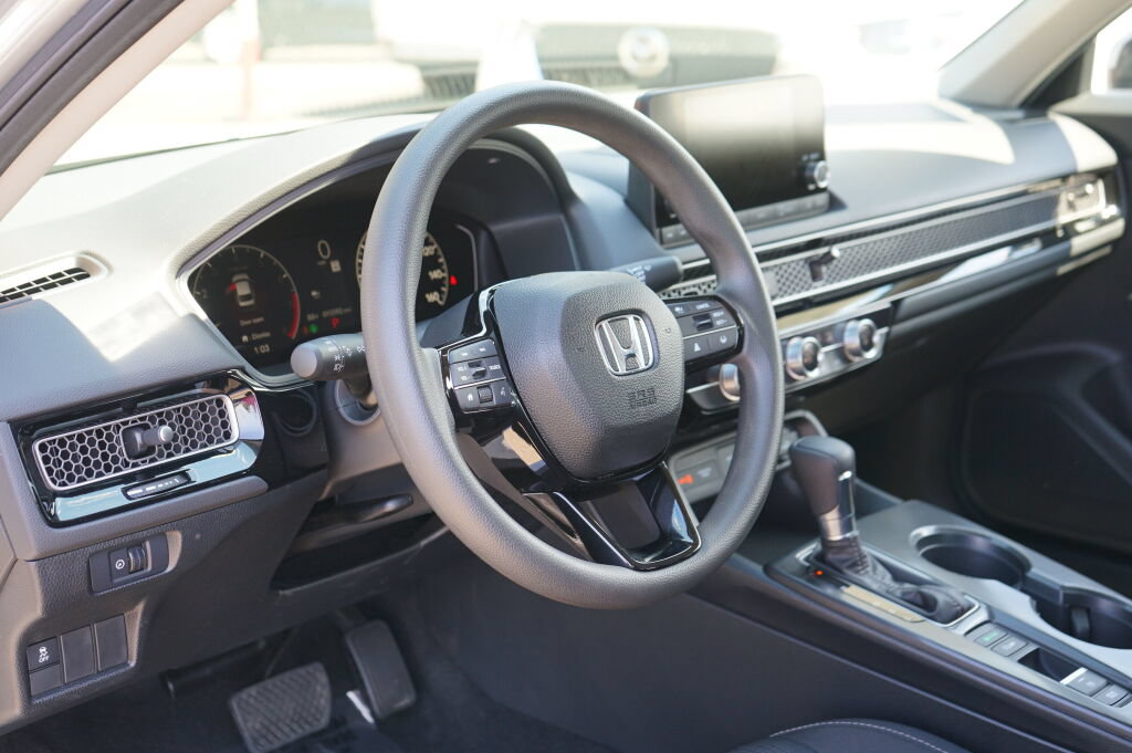 Used 2025 Honda Civic LX image 12