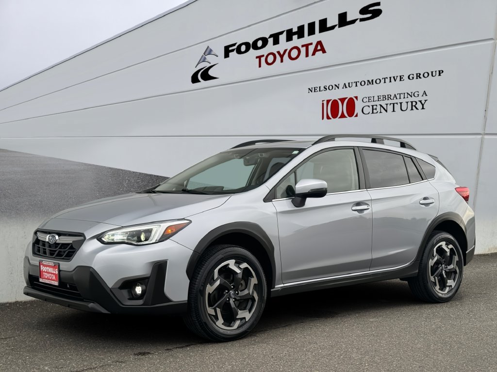 Used 2022 Subaru Crosstrek 2.5i Limited w/ Moonroof Package 2 AWD/4WD image 3