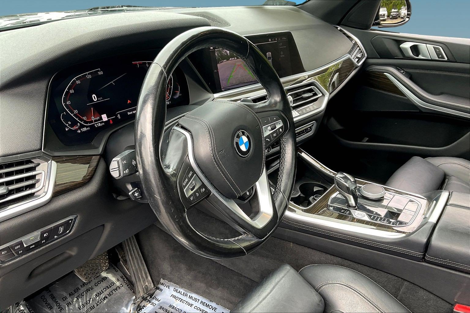 Used 2019 BMW X5 xDrive40i w/ Convenience Package AWD/4WD image 16