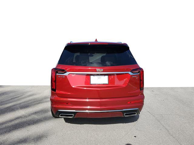 Used 2024 Cadillac XT6 Luxury FWD image 4