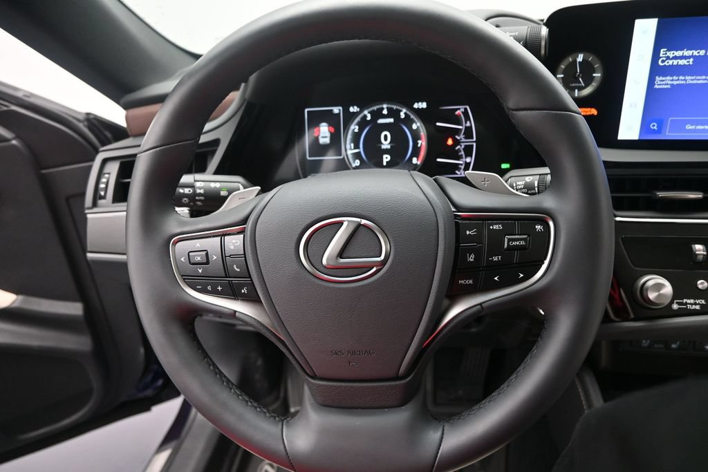 Used 2025 Lexus ES 350 w/ Premium Package FWD image 23