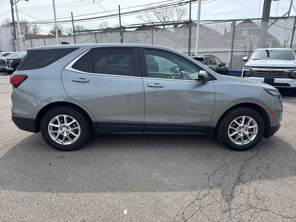 Used 2024 Chevrolet Equinox LT FWD image 8