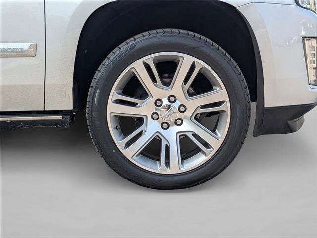 Used 2015 Cadillac Escalade ESV Premium RWD image 24